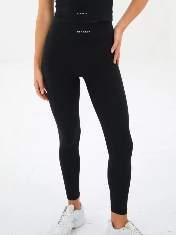 Blakely Clothing Trending*Ultimate Soft Leggings